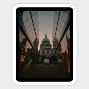 St Paul's - London Sticker